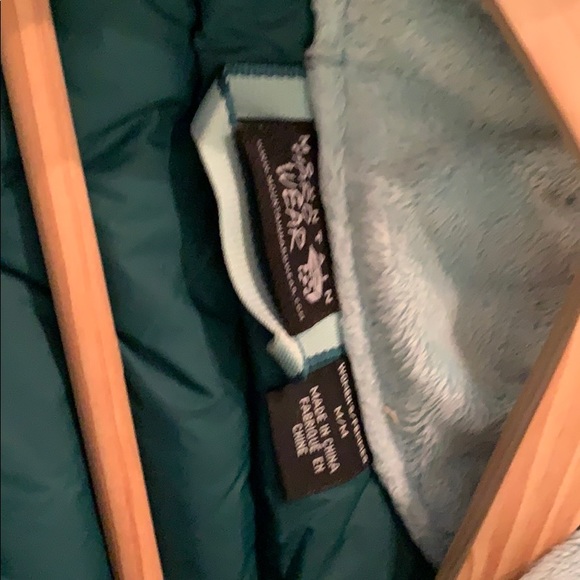 Mountain Hardwear Vest - Picture 3 of 3